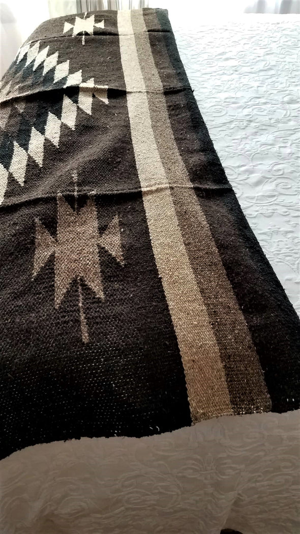 Beautiful Handwoven Diamond Pattern Mexican Blanket