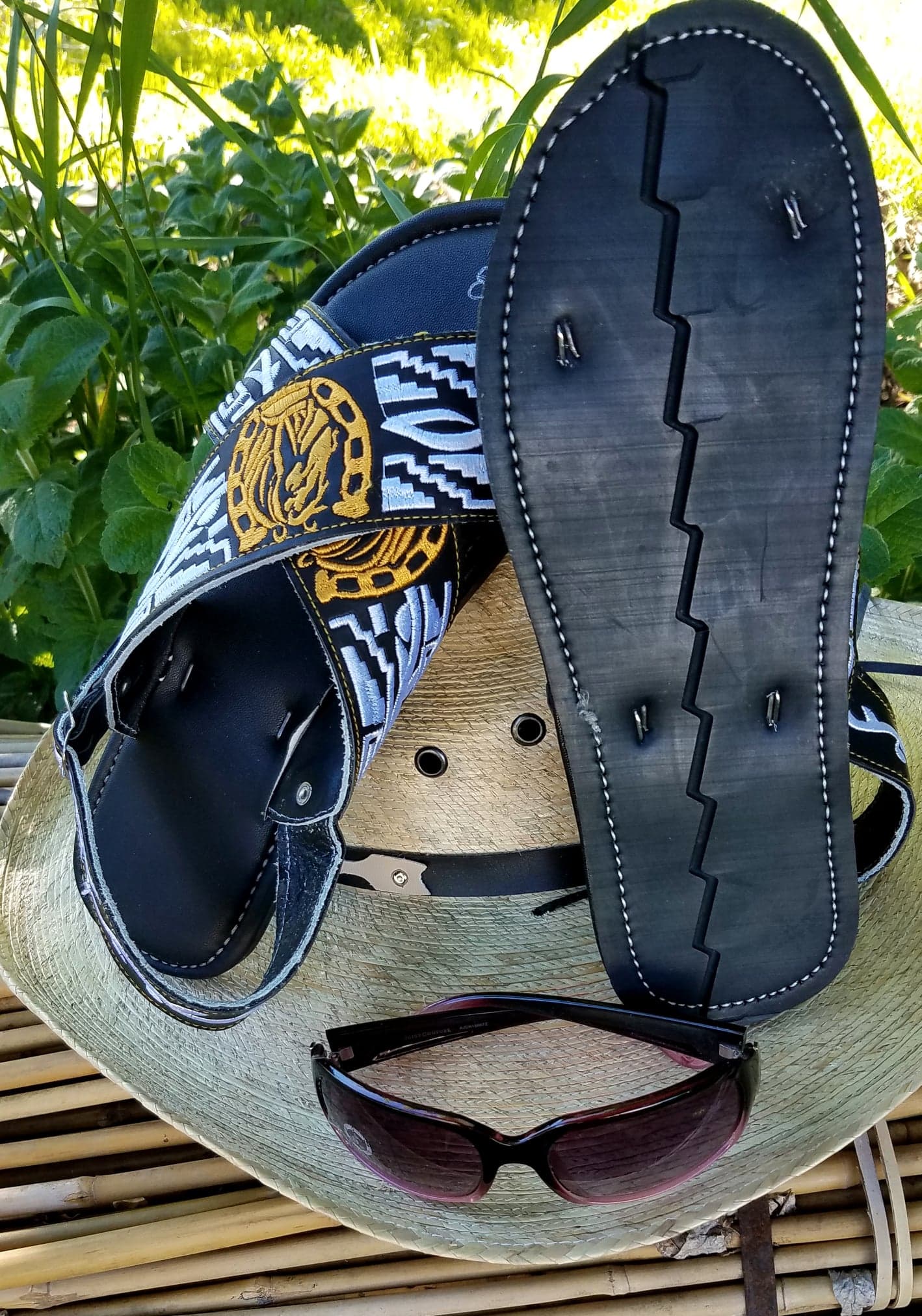 Footwear Flip Flops Made From Recycled Tires Sandals Made Of Old