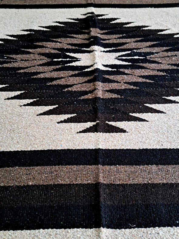 Beautiful Handwoven Diamond Pattern Mexican Blanket