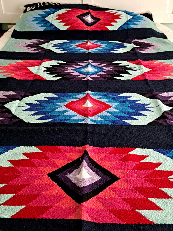 Cinco Diamantes Mexican Indian Blanket