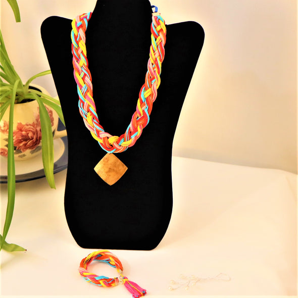 Handmade Multicolored Thread Necklace Set