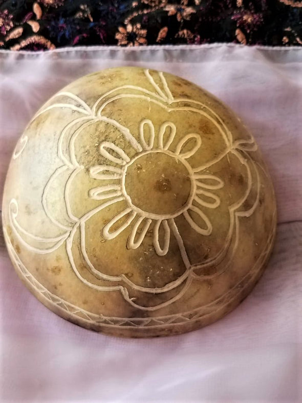 Hand Carved Gourd Bowls Set