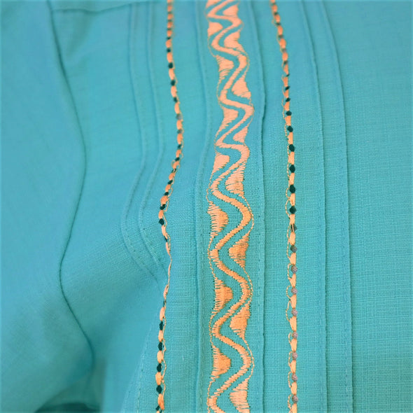 Men’s Linen Short Sleeve Embroidered Guayabera-Turquoise