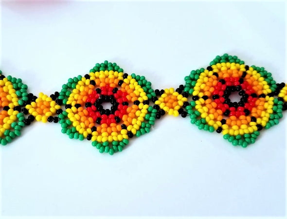 Beautiful Mexican Beaded Huichol Flower Bracelet