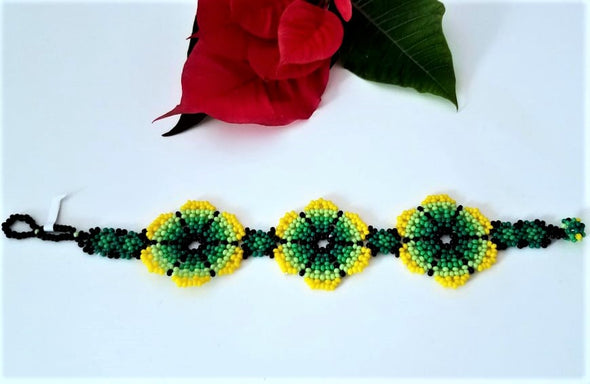 Beautiful Mexican Beaded Huichol Flower Bracelet