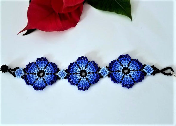 Beautiful Mexican Beaded Huichol Flower Bracelet