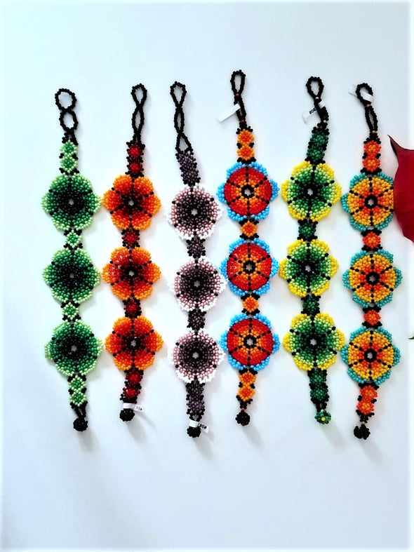 Beautiful Mexican Beaded Huichol Flower Bracelet