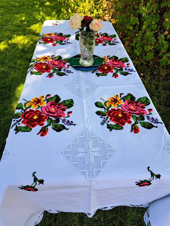 Mexican Hand Embroidered Tablecloth 92"x64.5"- flowers