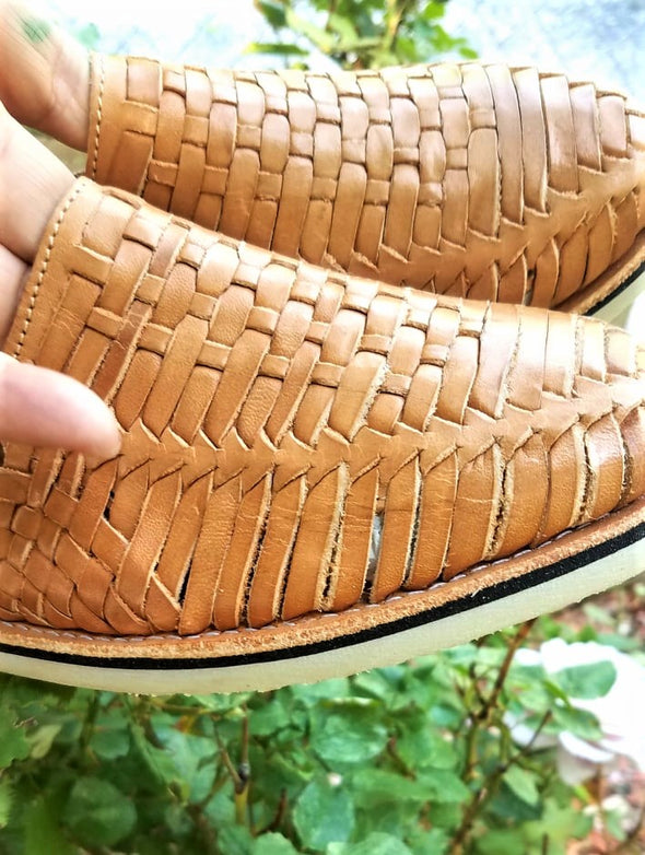 Handmade Men's Leather Mexican Huaraches-Natural Color